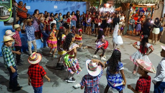 Forro de Sao Pedro reuniu publico recorde no Carrapato Cultural